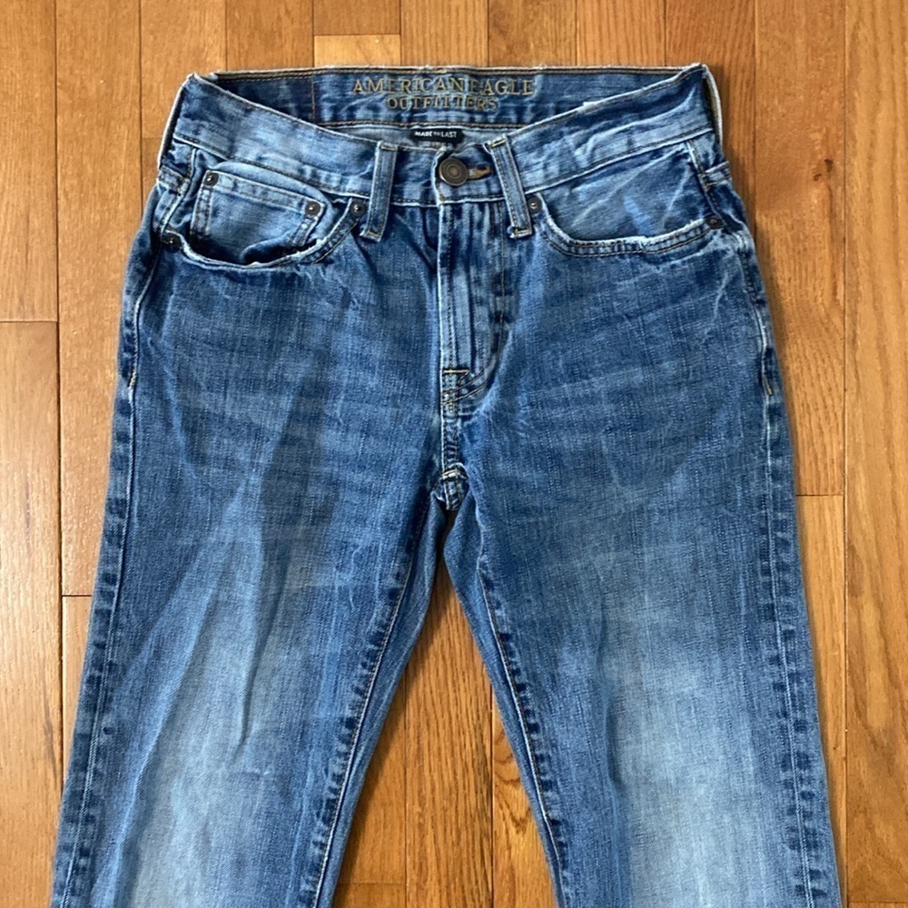 American Eagle Made to Last Original Straight Jeans Size 26x28 - Picture 2 of 9